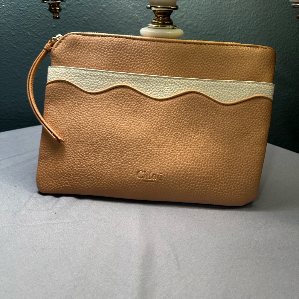 Pre-loved Chloe Tan and Cream Leather Clutch